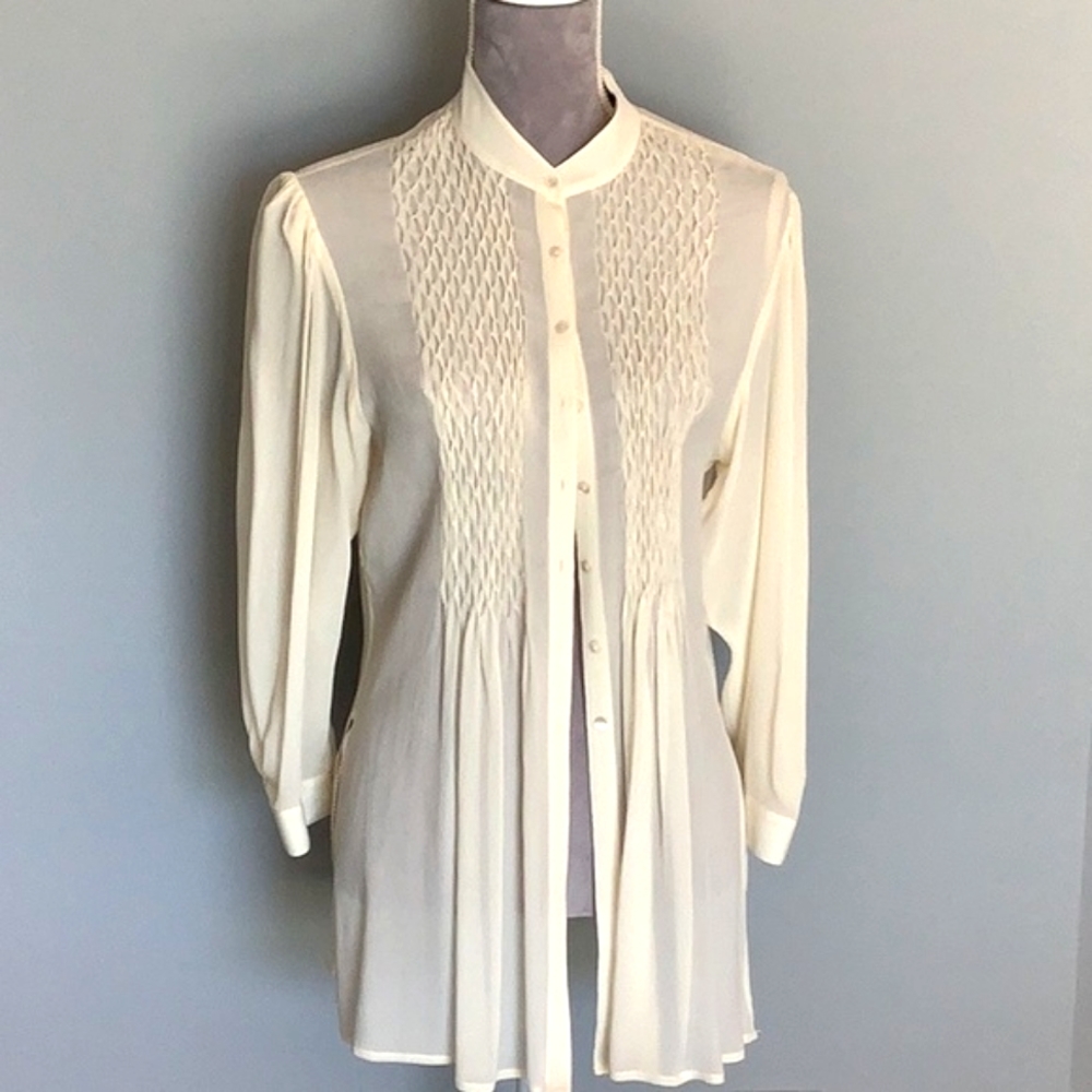 NWOT Ideology cream silk blouse with smocking, size 10